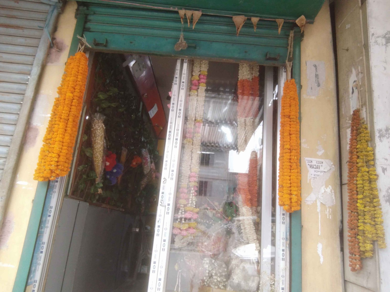 Maa tara flower House - Flower shop