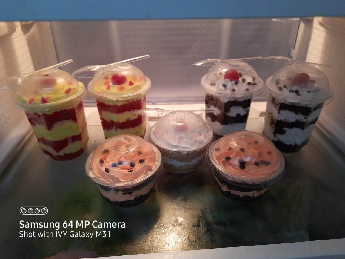 Cake & Pastries